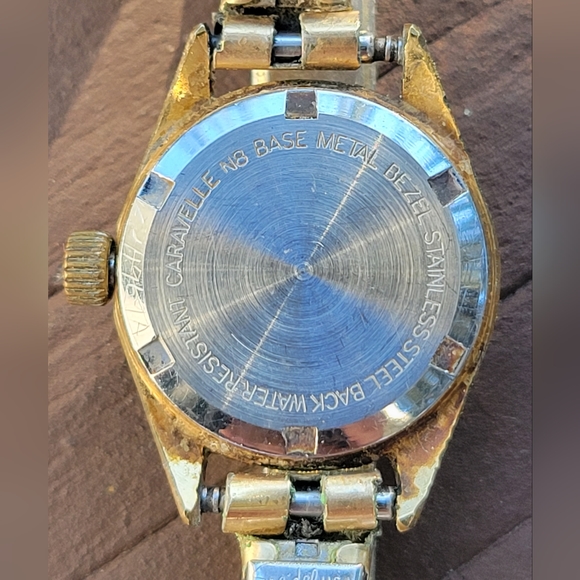 Vintage Ladies Caravelle Watch - Picture 4 of 12